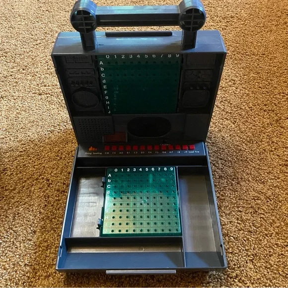 Computer Naval Battle Game - Picture 9 of 10